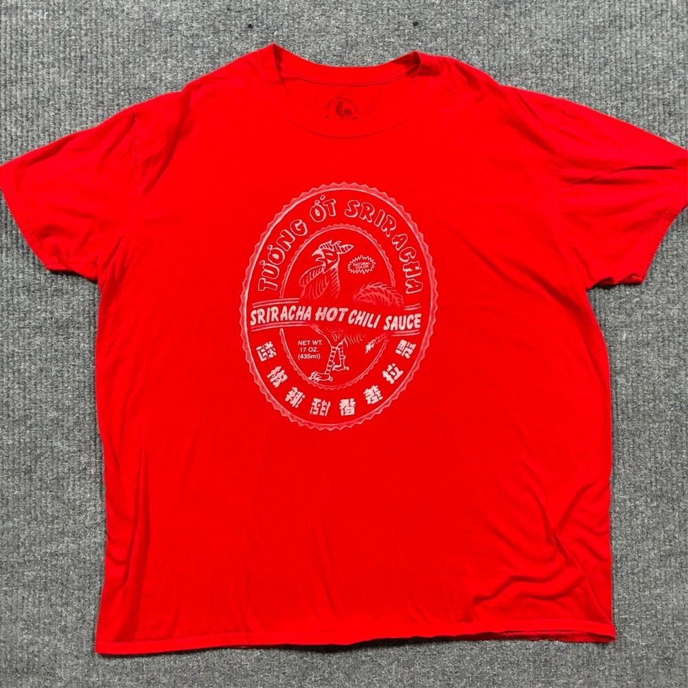 Sriracha Mens T-Shirt‎ 2XL Red Graphic Huy Fong Hot Chili Sauce Rooster Logo Tee
